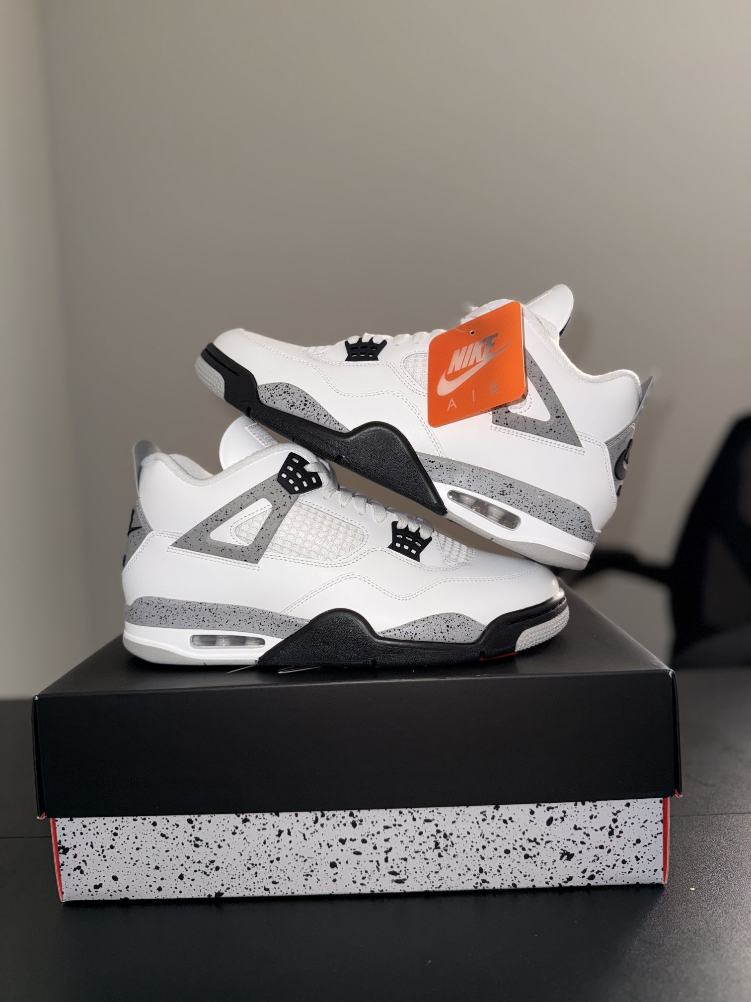 Air Jordan 4 Retro White Cement (2025) Size 13