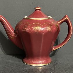 Hall Albany Tea Pot 0233 USA Burgundy With Gold Trim Glazed Ceramic 6 Cup (loc P-14-1)