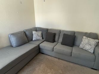Living Spaces Couch with Left chaise, 114”