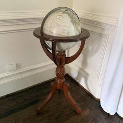 Standing Globe