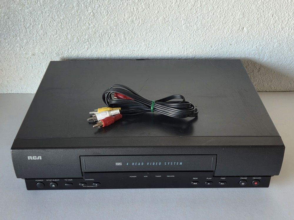 RCA VR513 4-Head VCR VHS Player Recorder With AV Cables