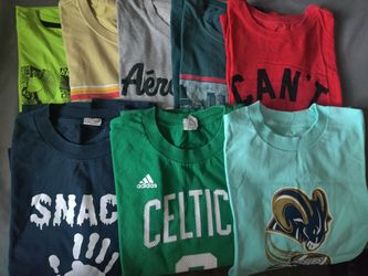 8 T- Shirts