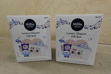20Pk Millie Moon Luxury Diapers Gift Set