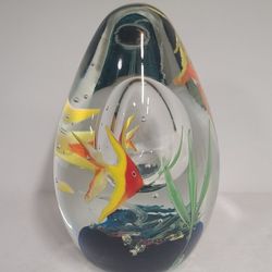 Beautiful Vintage Fish Aquarium Glass Paperweight 
