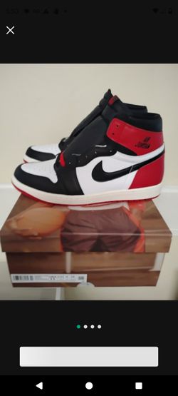 Deadstock Jordan Retro 1 Black Toe Remastered Sz 11 brand new in box comes with original receipt 