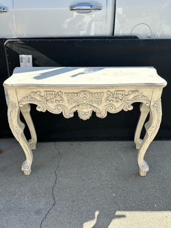 Beautiful Table, TV Stand