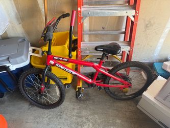 Kids bicycle for sale practically new needs air fryer Kids bicycle for sale practically new needs air fryer
