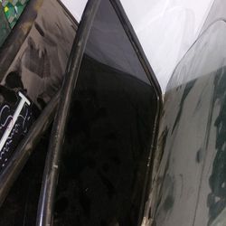 VW Bug Windows