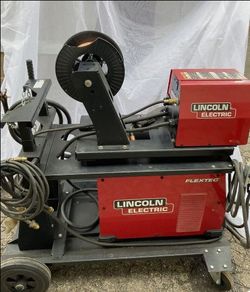 Lincoln Flextec 450 inverter with LN-742 wire feeder for  3000 negotiable. Good & working condition.