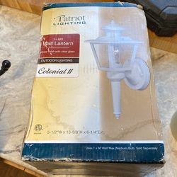 Wall Lantern