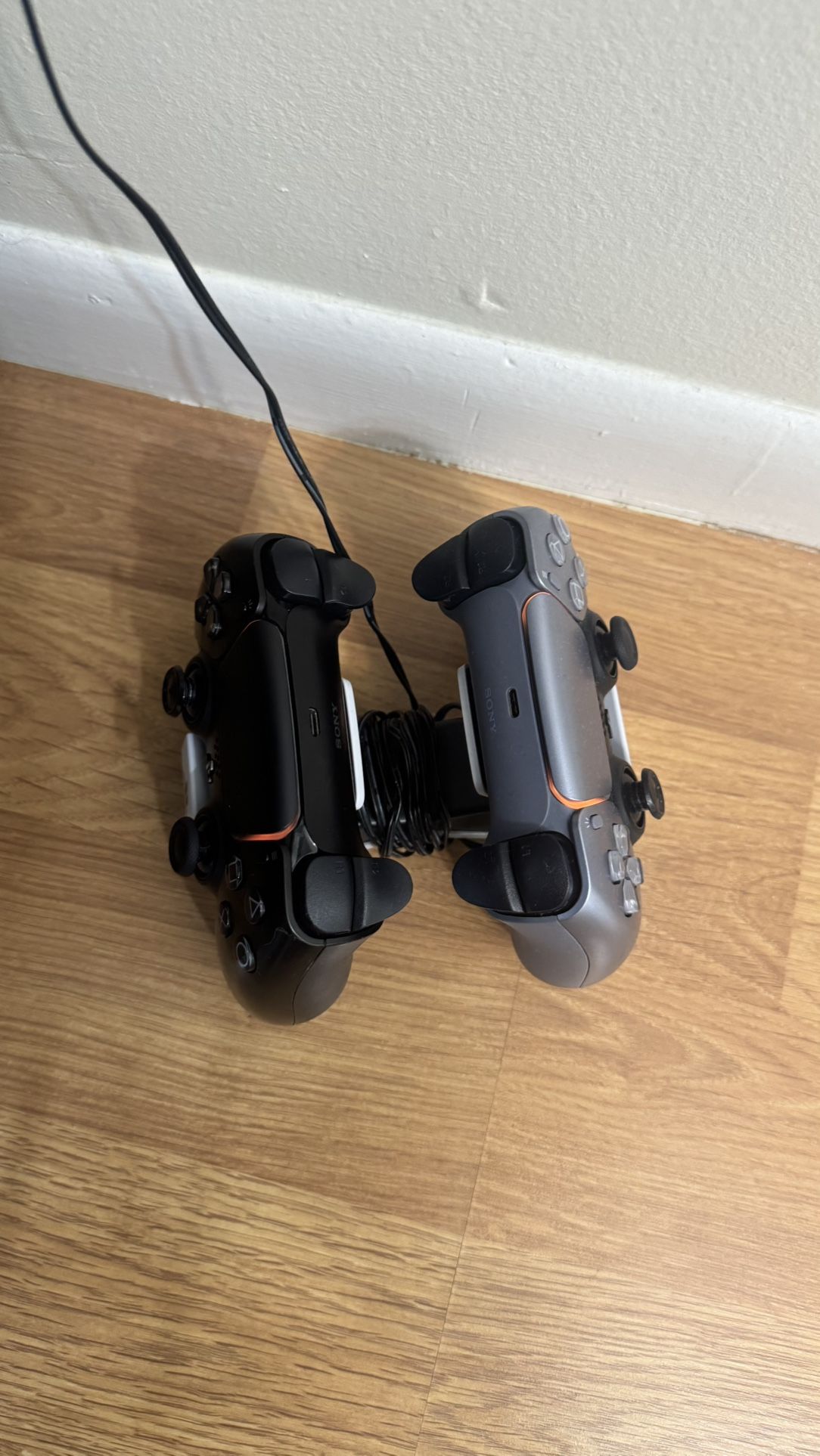 Bundle: PS5 Digital Edition + 2 Remotes + Wired Turtle Beach + PS5 PULSE 3D + Acer 27″ WQHD 100Hz Monitor”