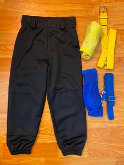 Youth baseball/softball pants with socks and belts