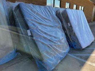 Need Gone Today! New king mattress $149