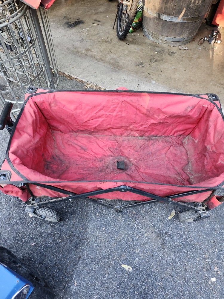 Fold up wagon