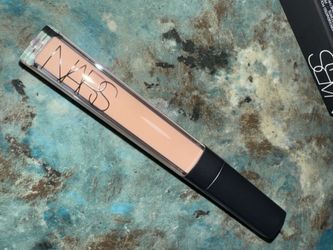Nars radiant creamy concealer