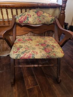 Vintage Pair Of Chairs great Condition