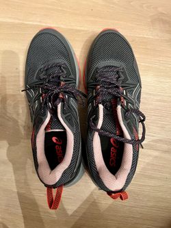 Brand new women Running Shoes