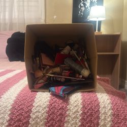 MAKEUP BIN