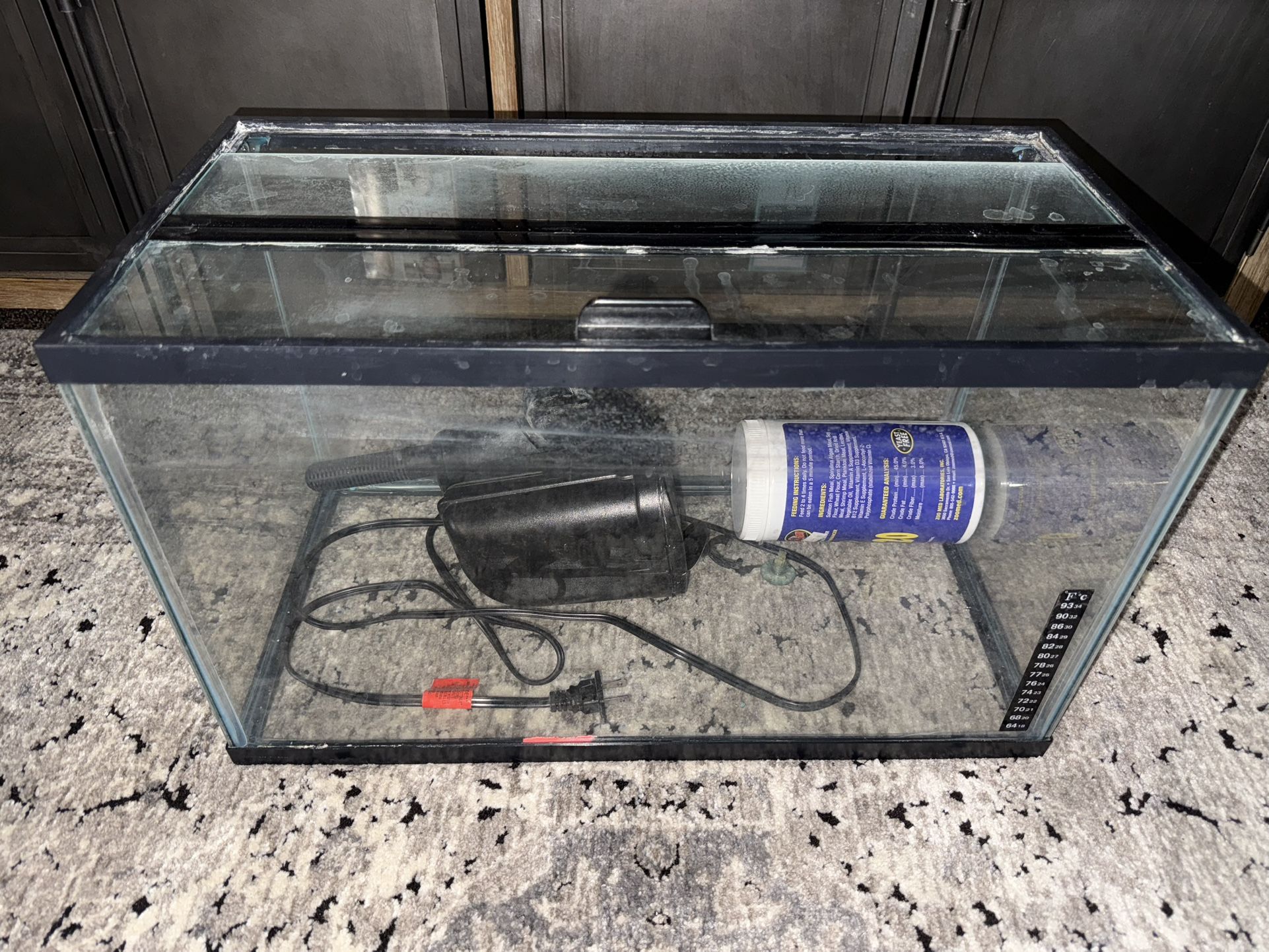 Fish Tanks And Accessories 