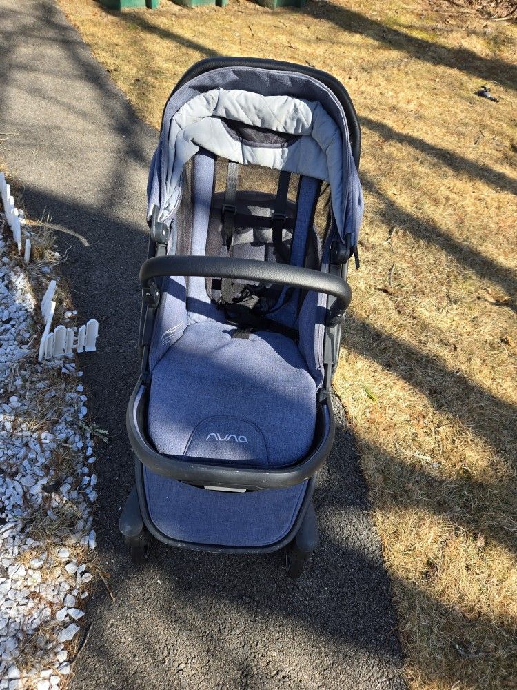 Nuna Double Stroller