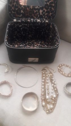 Jewelry, bracelets, necklace, earrings
