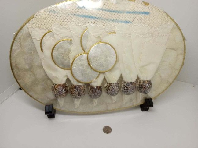 VINTAGE PLACE MAT SET