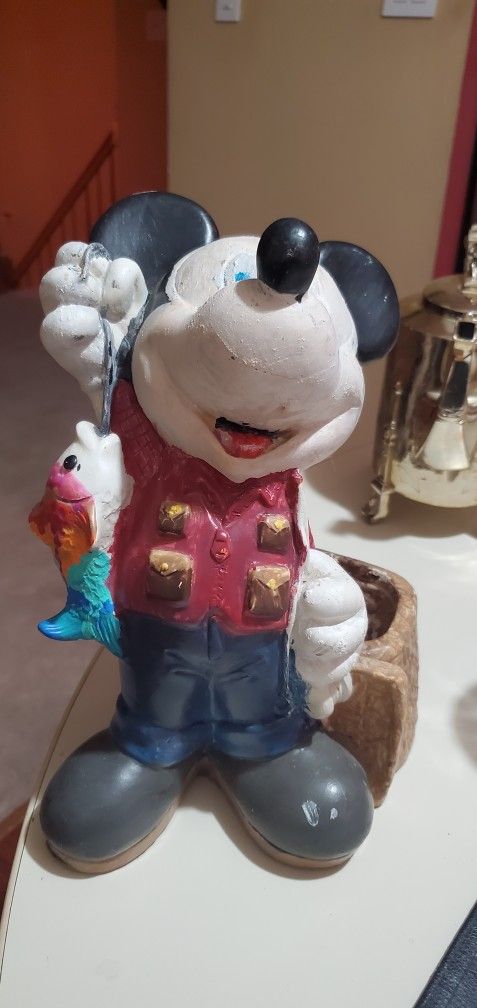MICKEY MOUSE VINTAGE PLANTER