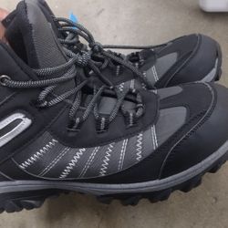 New Black & Grey Boots Size 10