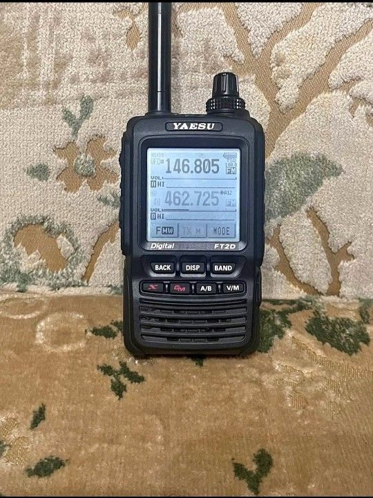 Yaesu FT2D Handheld Ham Radio
