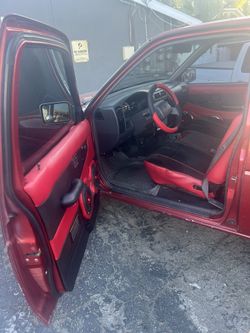Nissan pikup 94 Título Linpio
