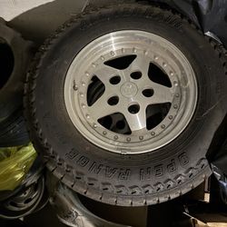 Dodge Rims And Tires 90 % Thread