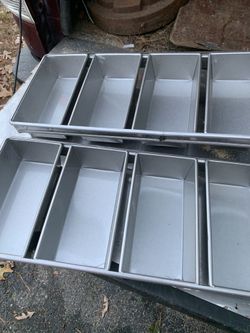 Four 4-tray Commercial Chicago Metallic Loaf pans