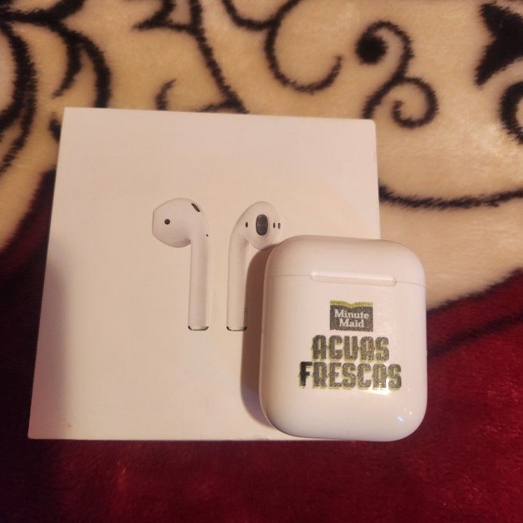 Custom Minute Maid Generation 2 AirPods