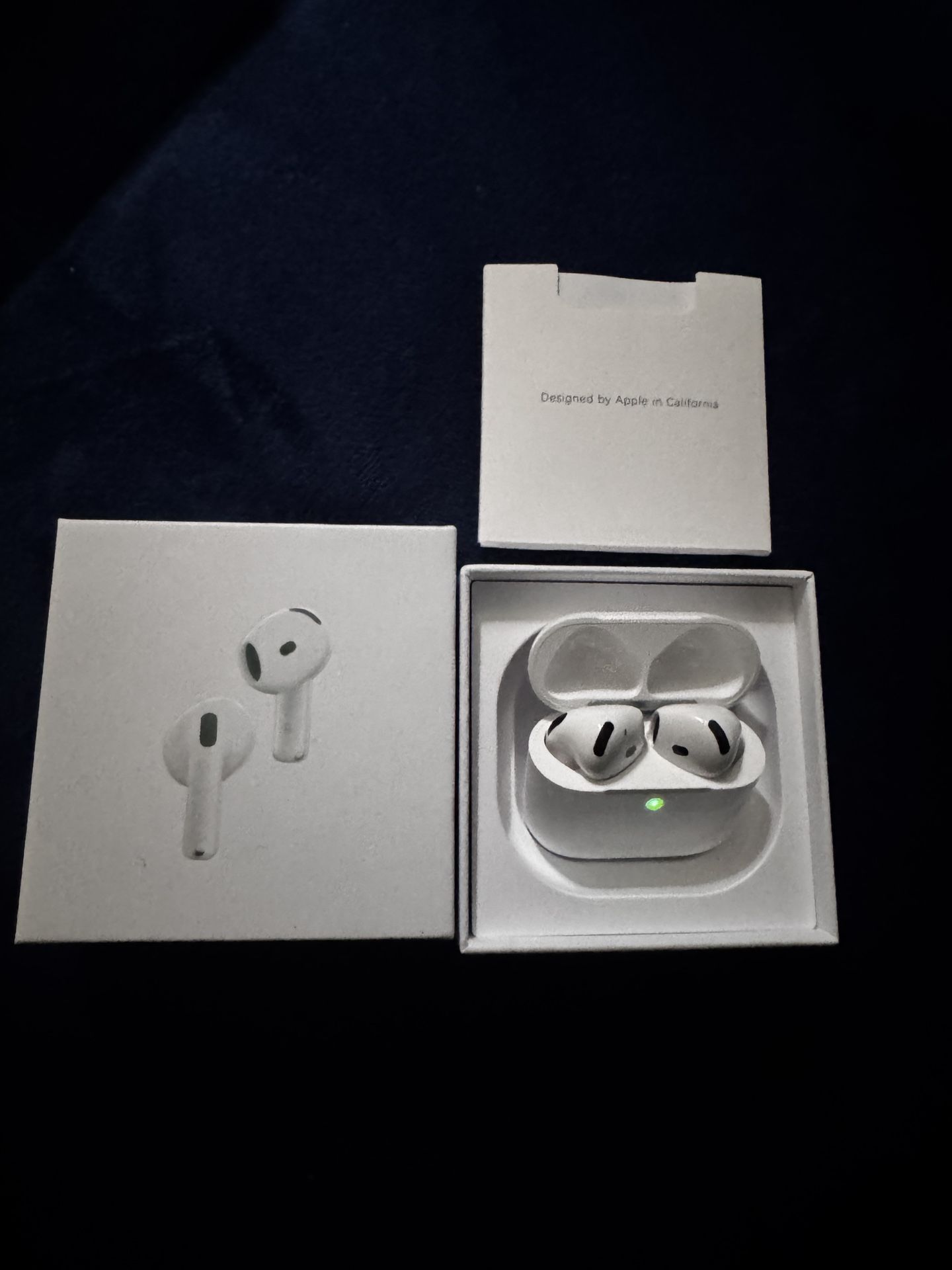 *BRAND NEW* AirPods 4, Noise Cancellation
