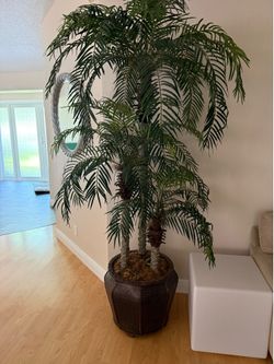 8 ft artificial trees with base