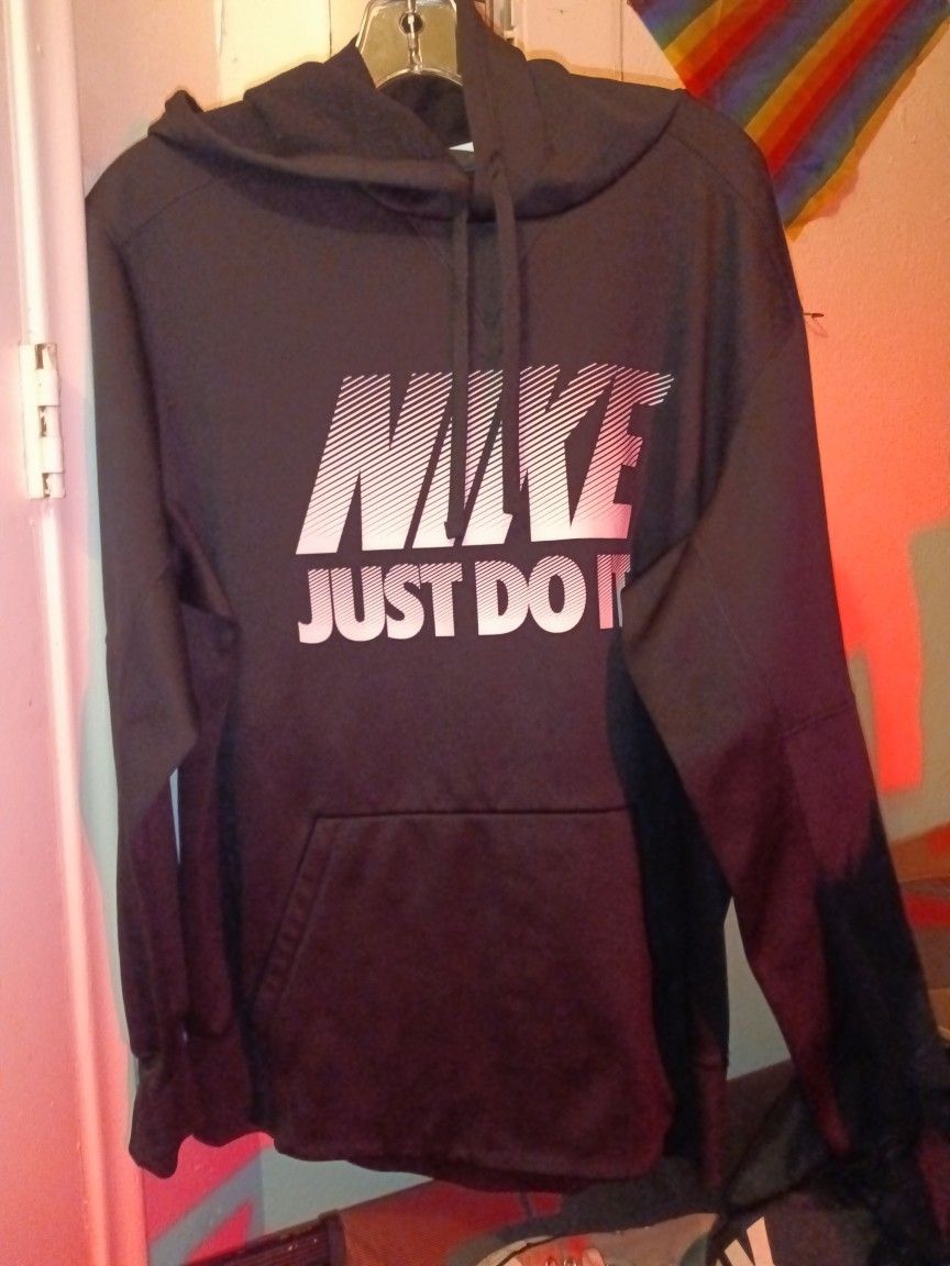 Black Nike Hoodie 