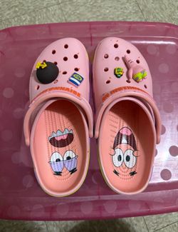 Patrick Crocs