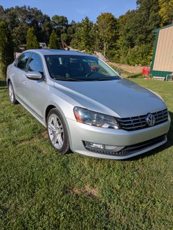 2012 VW Passat SEL premium