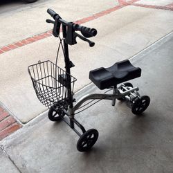 Nova Turning Knee Walker With Basket 