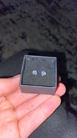 diamond earings