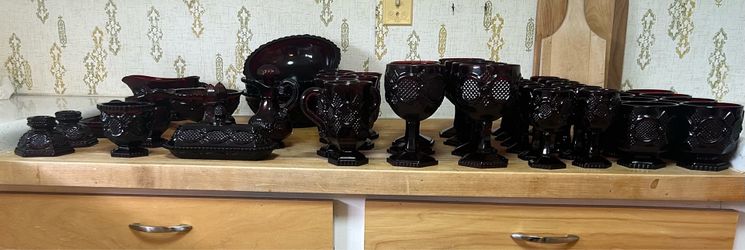 Avon Cape Cod dish set