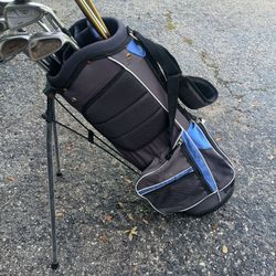 Golf bag, no clubs