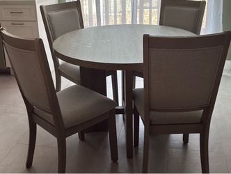 Amaro Grey Dinning Table Set