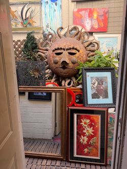 Big back door sale today 805 Washington Del Giorgio’s store salon Hillcrest we have parking in the back 11 AM to 2 PM. Come see all the goodies we hav
