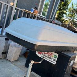 VOLVO TOP CARRIER WITH KEY 