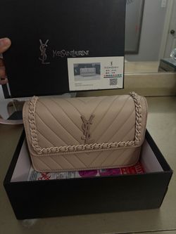 Women’s purse