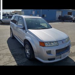 2005 Saturn  VUE Fully Load Moonroof $2850.00