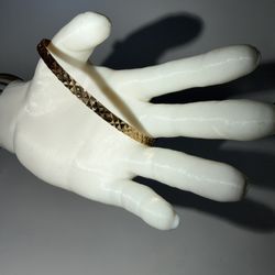 India Bangle 2-3/8” 17K Solid Gold Bracelet 5.52grams