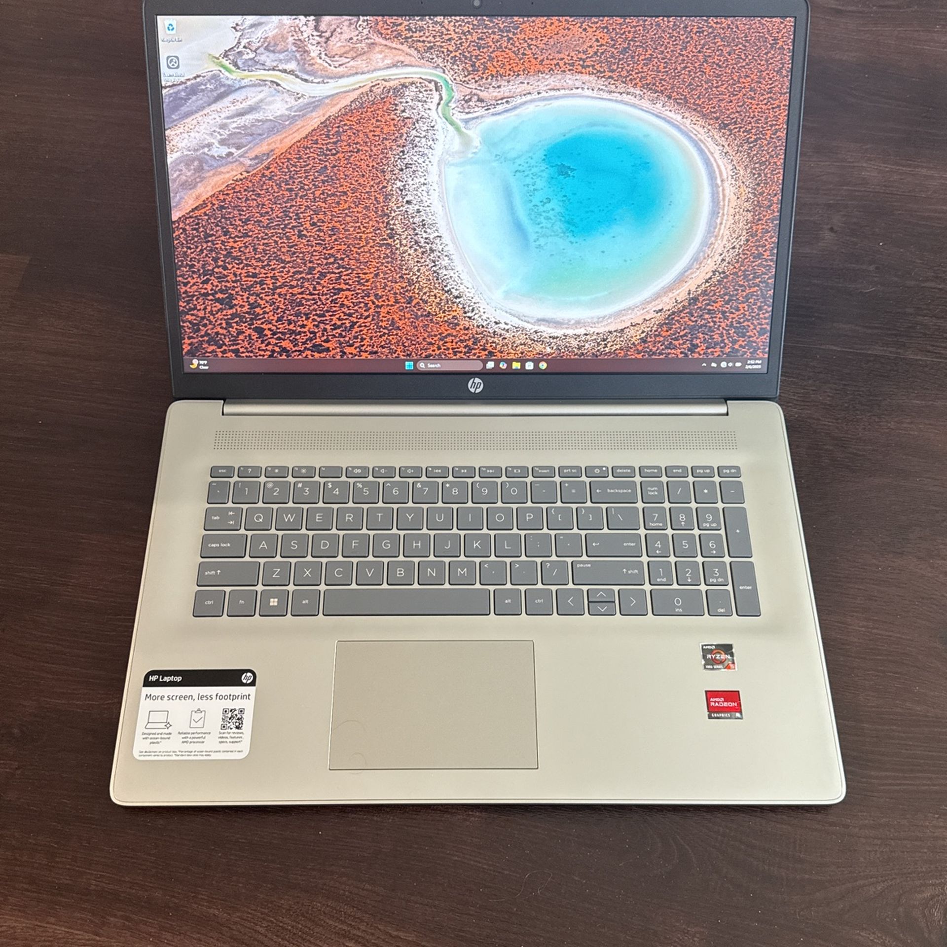  HP - 17.3" Full HD Laptop - AMD Ryzen 5 - 8GB Memory - 512GB SSD - Natural Silver