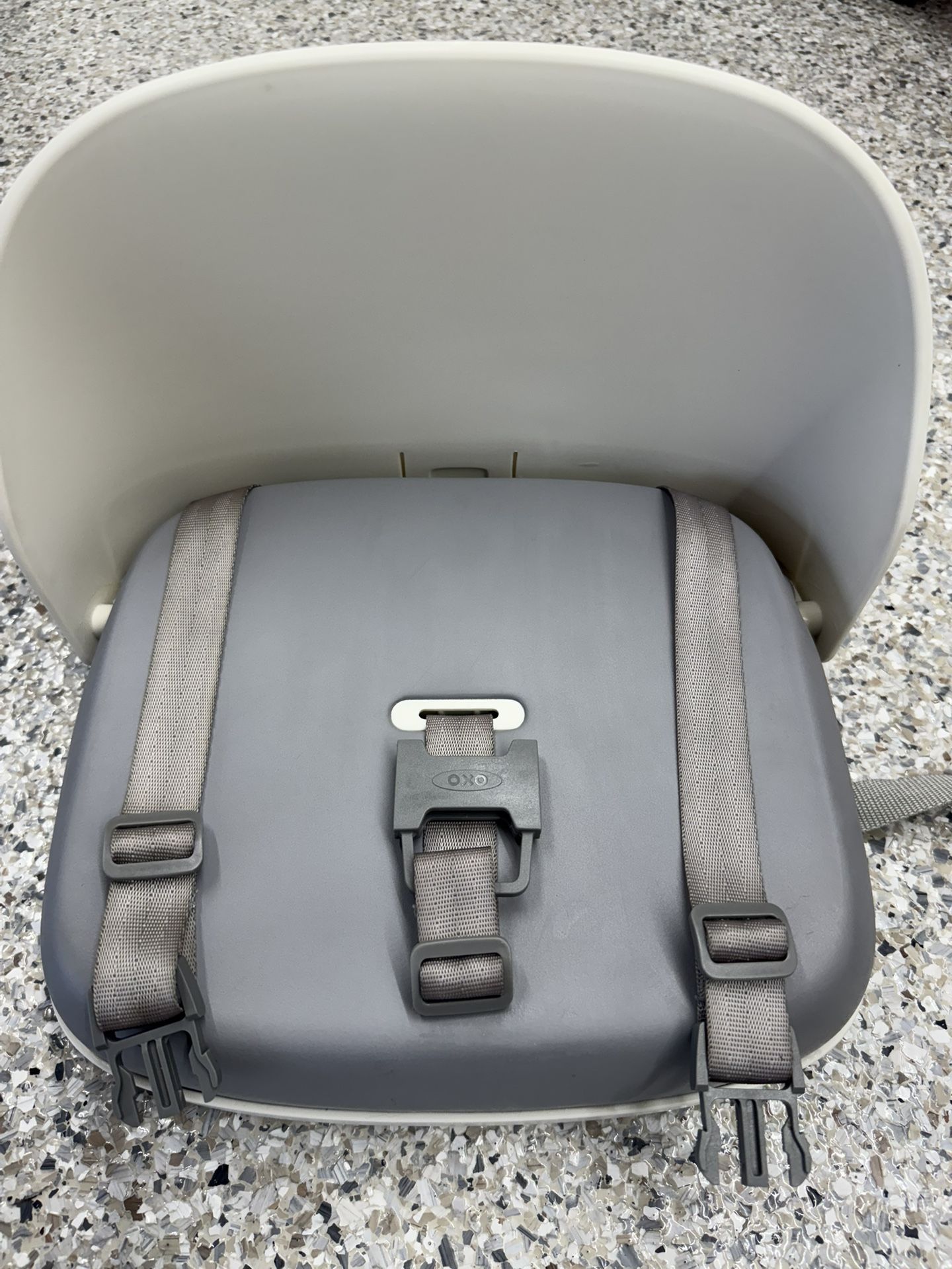 Perch Booster Seat Oxo